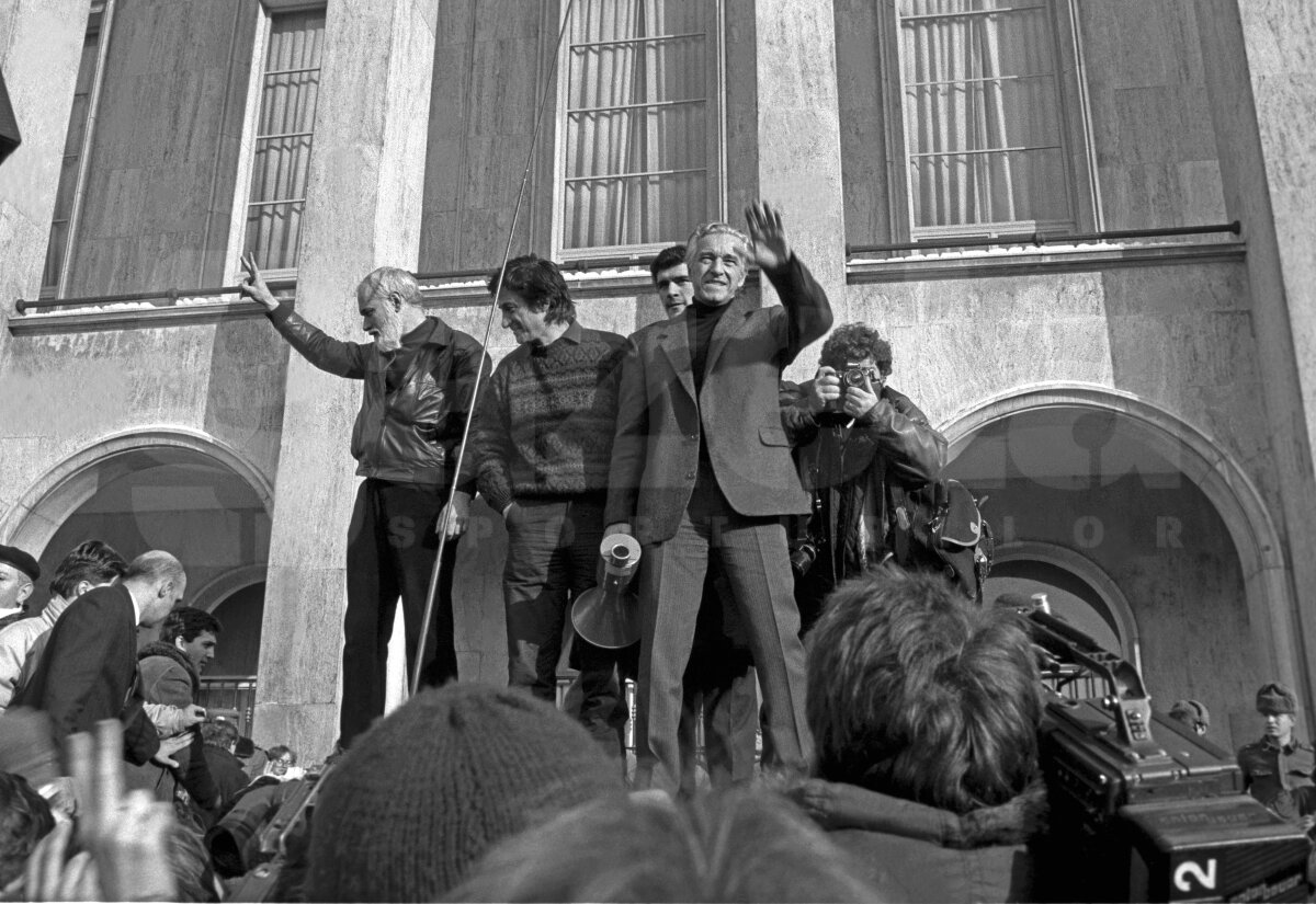 INTERVIU-EVENIMENT » Nemuritorul Nicolaescu: "Cei mai mulţi sportivi de azi mimează munca"