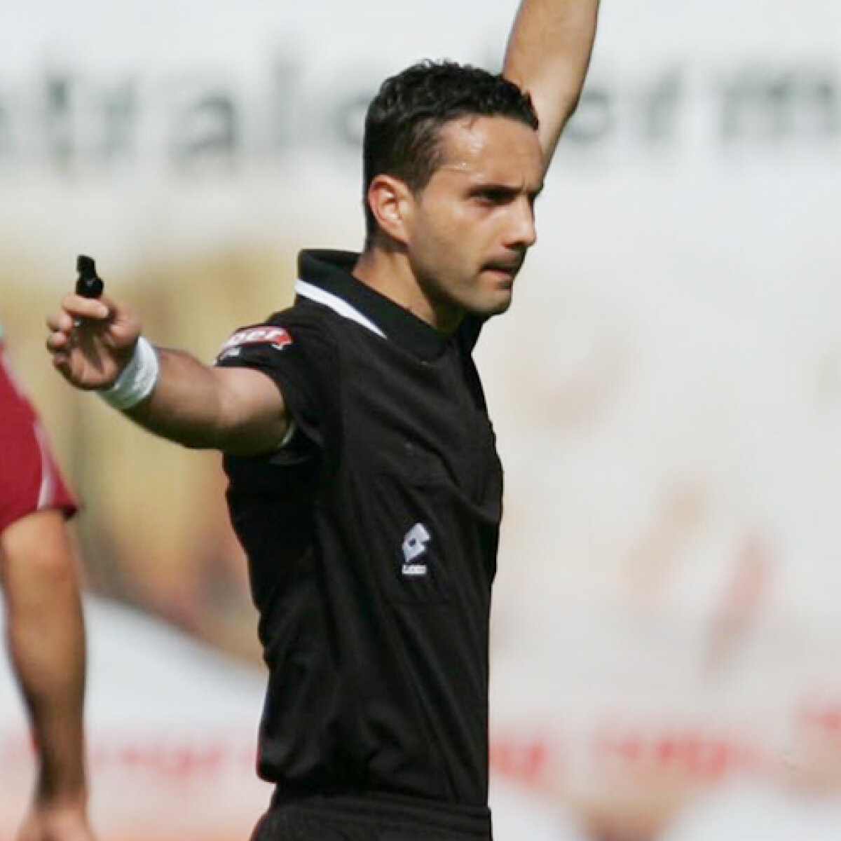 Procurorii DNA au ridicat mai multe documente de la FRF » Mircea Sandu a fost miercuri, ca martor, la DNA