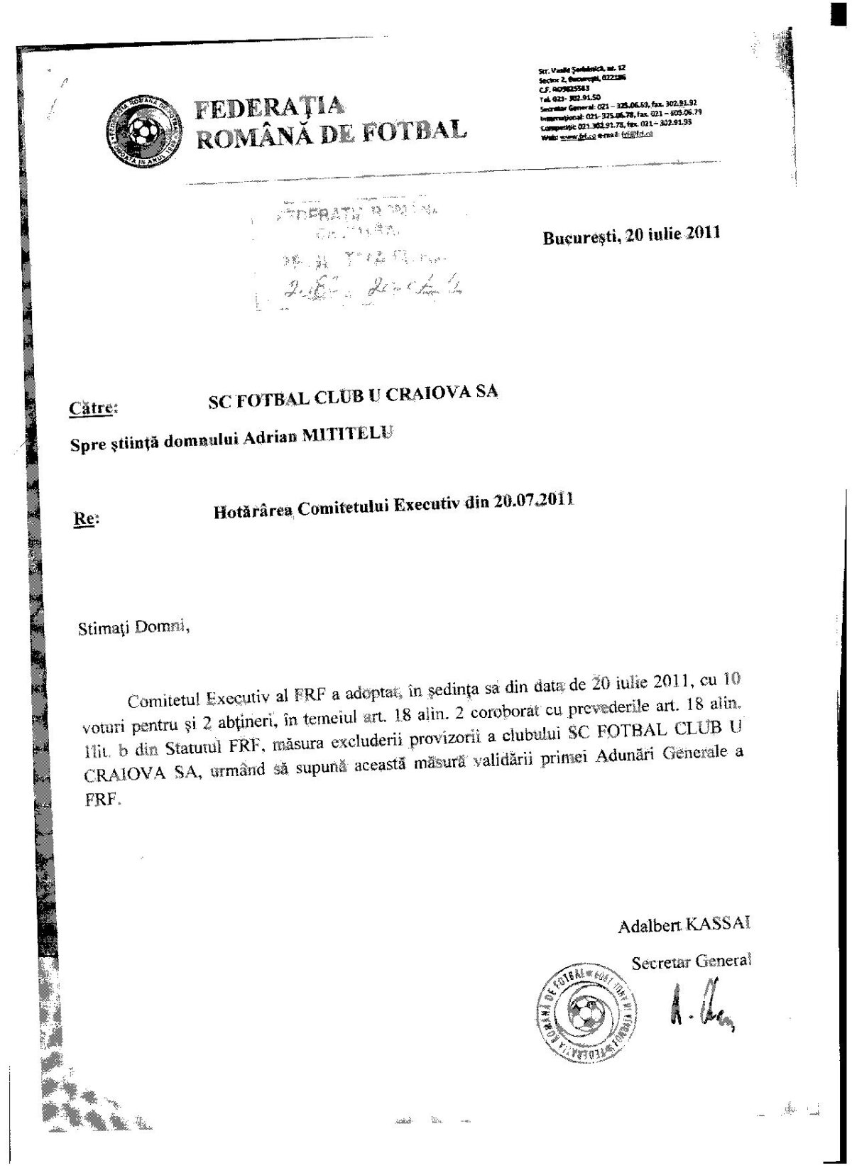 Mititelu prezintă DOVADA: "Dragomir şi Şvaiţer n-au semnat dezafilierea. Restul au semnat condica de prezenţă"