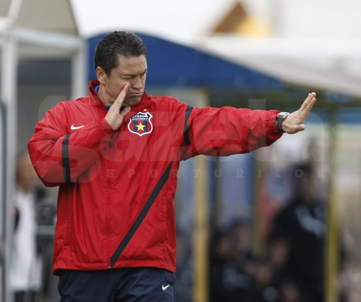 FOTO Steaua a învins Sportul cu 4-1 într-un amical disputat la Ploieşti