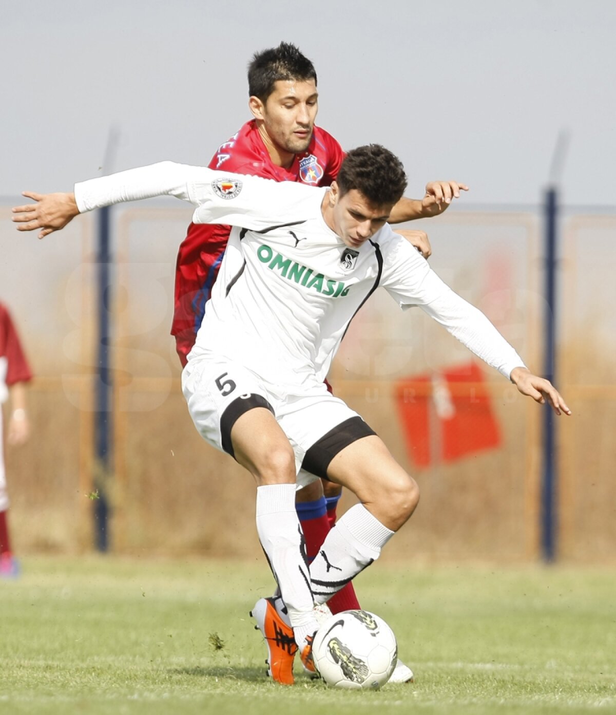 FOTO Steaua a învins Sportul cu 4-1 într-un amical disputat la Ploieşti