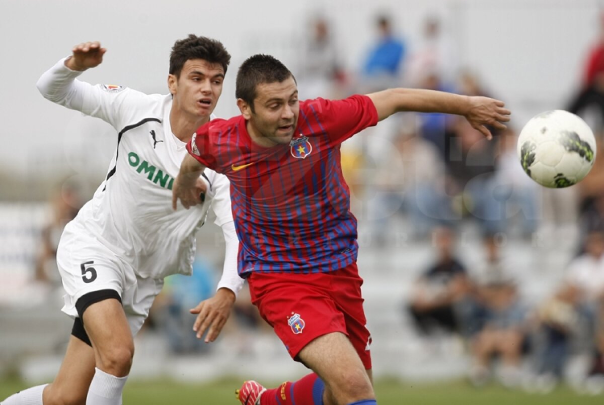 FOTO Steaua a învins Sportul cu 4-1 într-un amical disputat la Ploieşti
