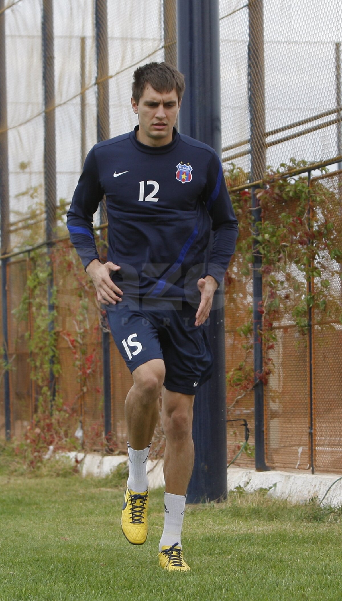 FOTO Steaua a învins Sportul cu 4-1 într-un amical disputat la Ploieşti