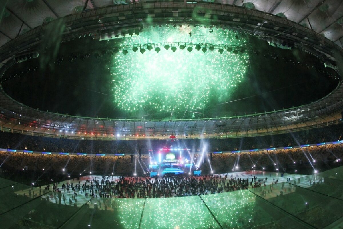 GALERIE FOTO Waka-Waka la redeschiderea stadionului care va găzdui finala Euro 2012