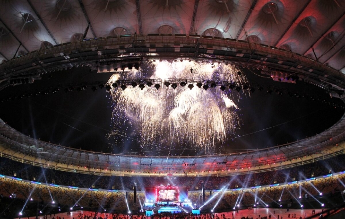 GALERIE FOTO Waka-Waka la redeschiderea stadionului care va găzdui finala Euro 2012