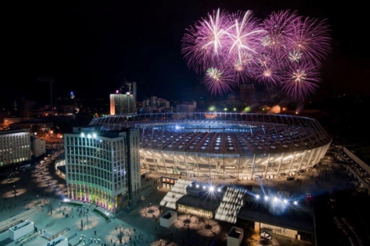 GALERIE FOTO Waka-Waka la redeschiderea stadionului care va găzdui finala Euro 2012
