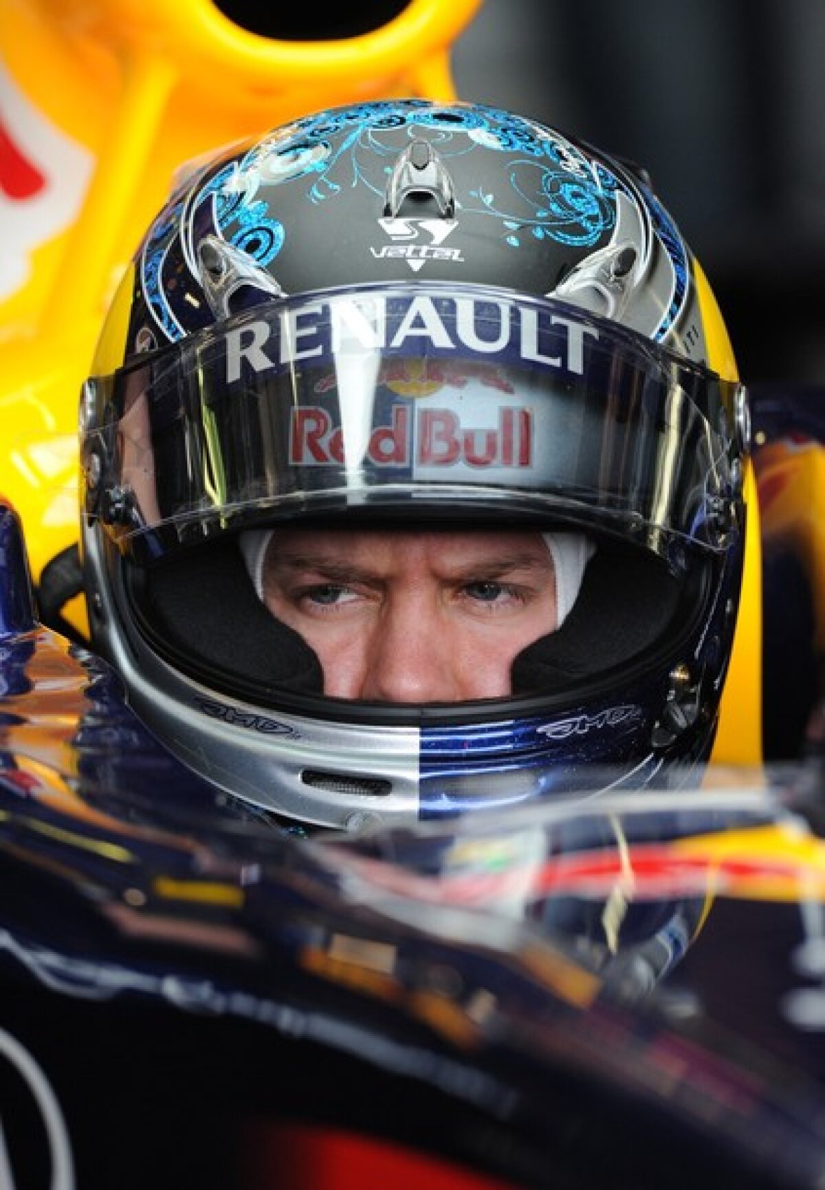 FOTO Ce pasiune ciudată are Vettel! Campionul F1 foloseşte cîte o cască diferită la fiecare cursă