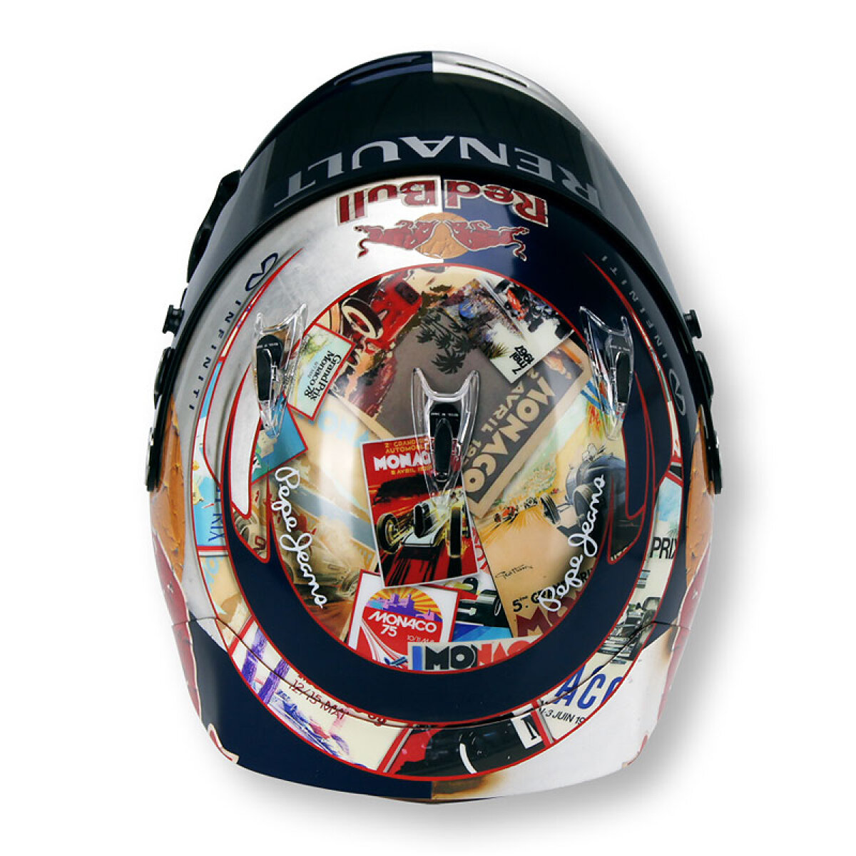 FOTO Ce pasiune ciudată are Vettel! Campionul F1 foloseşte cîte o cască diferită la fiecare cursă