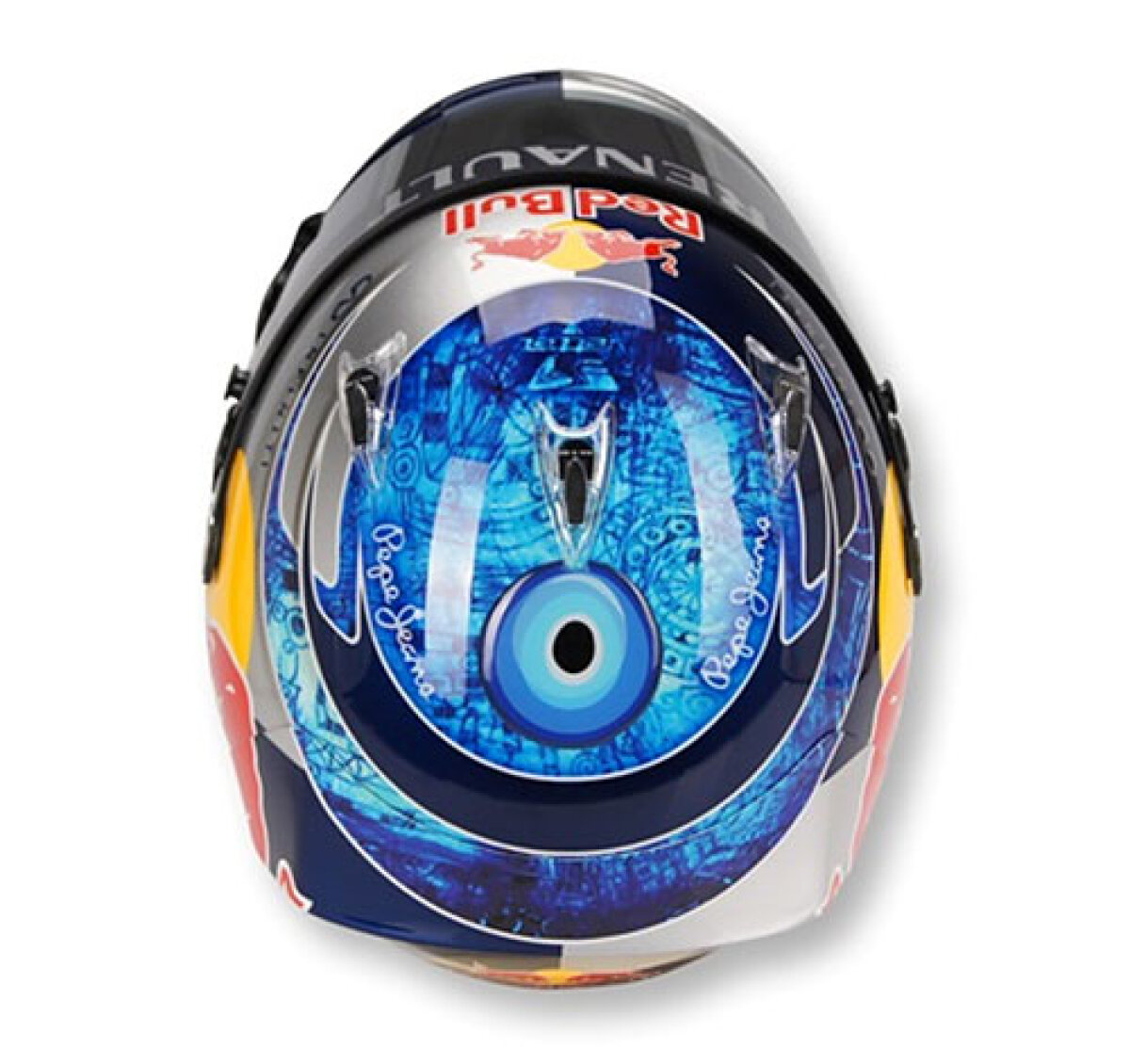 FOTO Ce pasiune ciudată are Vettel! Campionul F1 foloseşte cîte o cască diferită la fiecare cursă