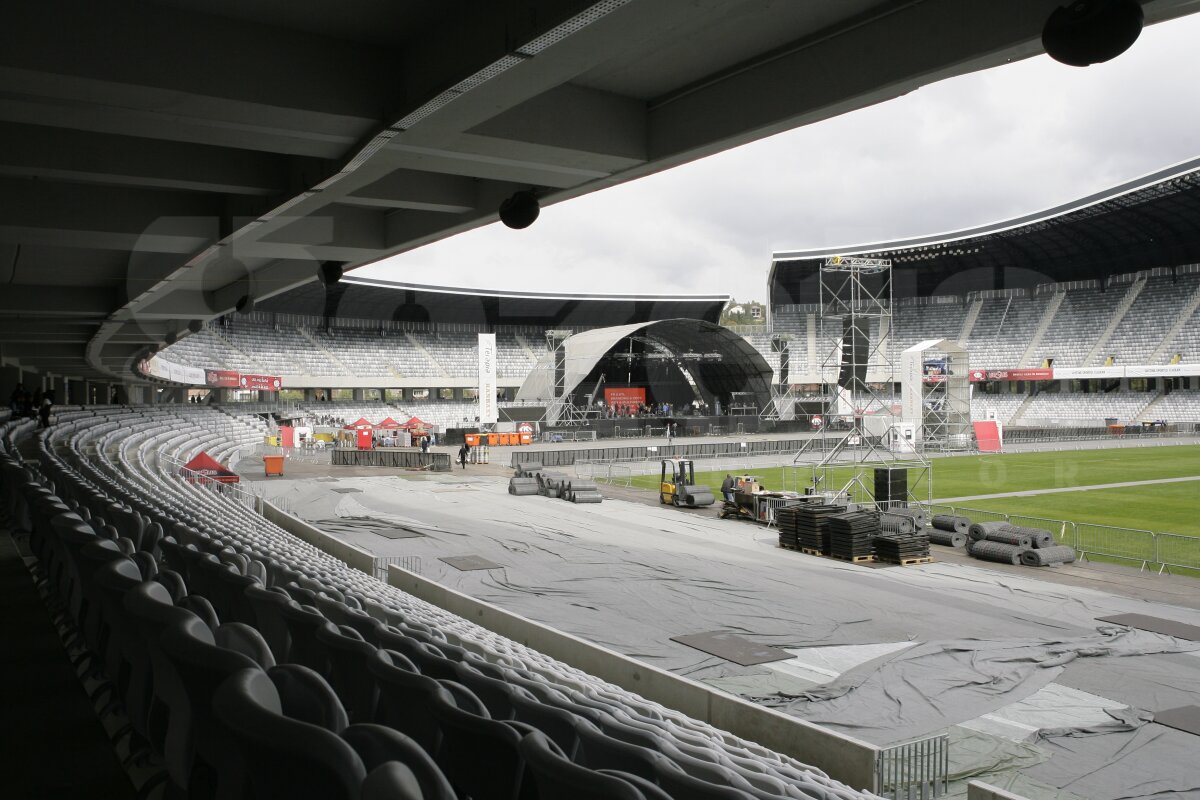 Iarbă bună ;) » Cluj Arena a rezistat la concertul Scorpions şi gazonul va fi perfect la meciul cu Kuban