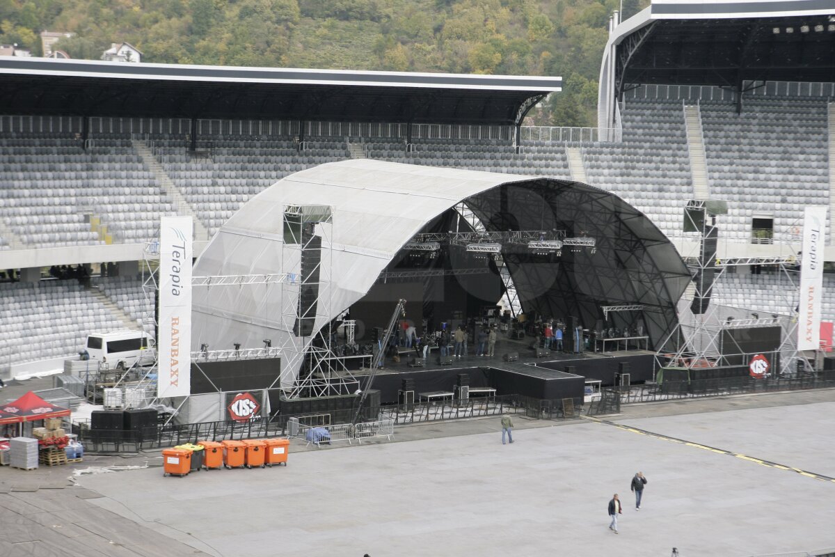 Iarbă bună ;) » Cluj Arena a rezistat la concertul Scorpions şi gazonul va fi perfect la meciul cu Kuban