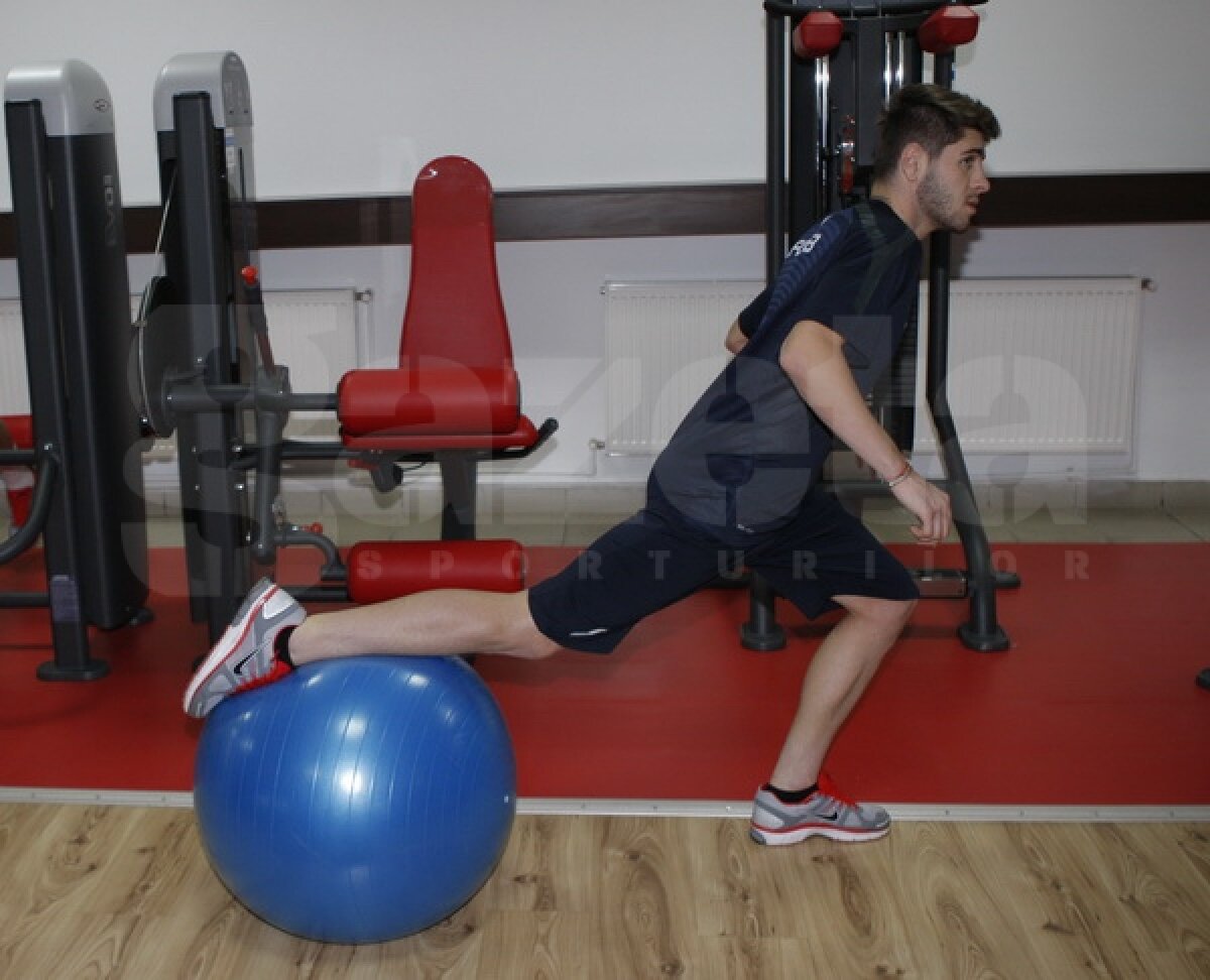 FOTO Ilie Stan vrea forţă » 4 stelişti "au tras de fiare" pentru a reintra rapid în programul echipei ;)