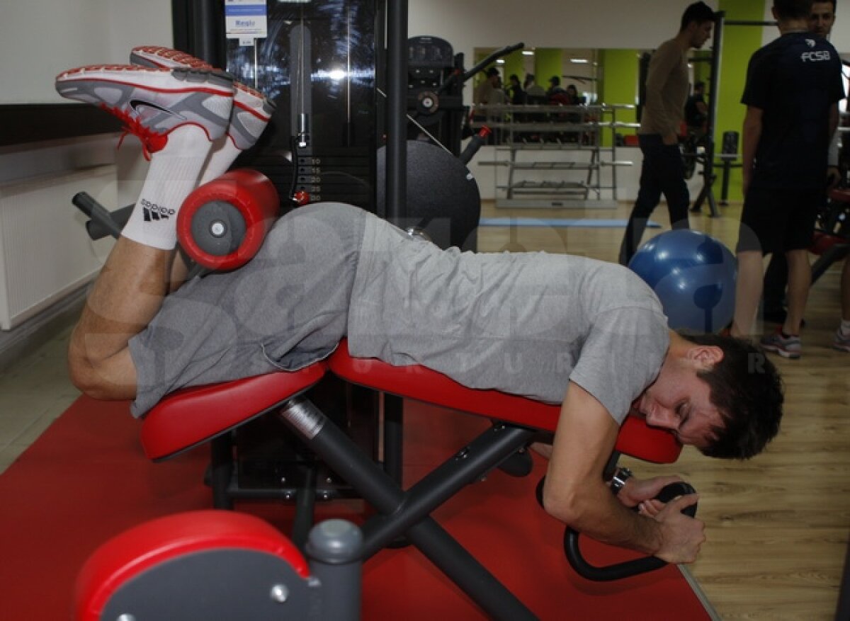 FOTO Ilie Stan vrea forţă » 4 stelişti "au tras de fiare" pentru a reintra rapid în programul echipei ;)