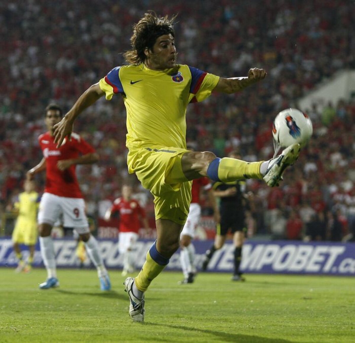 Stan are nevoie de IMAGINAŢIE: Tănase şi Emeghara nu pot să joace