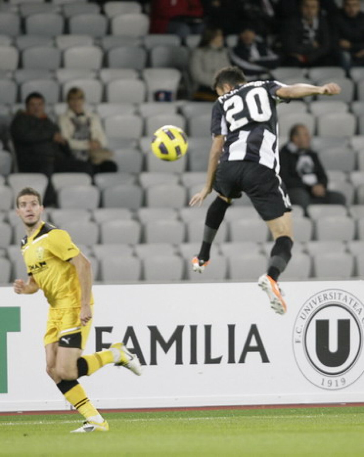 U Cluj a învins Braşovul cu 1-0 şi a urcat pe podium, la un punct de Dinamo!