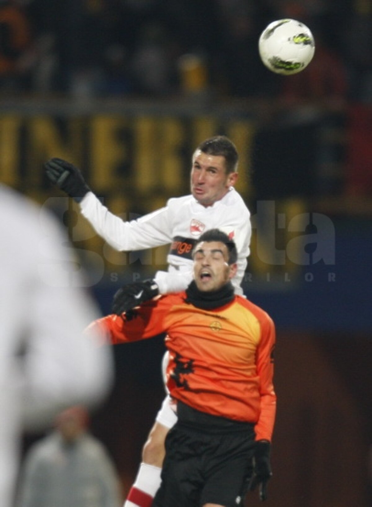 "Cîinii" au făcut SHOW la Piatra Neamţ  » Ceahlăul - Dinamo 0-5