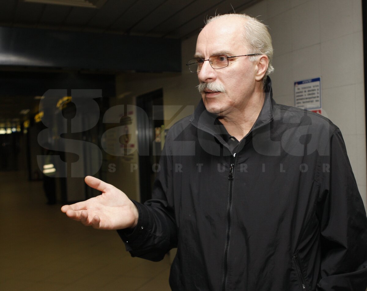 FOTO Octavian Belu la întoarcerea la Mondiale: "E un rezultat dramatic. Am văzut adevărata valoare a lotului"