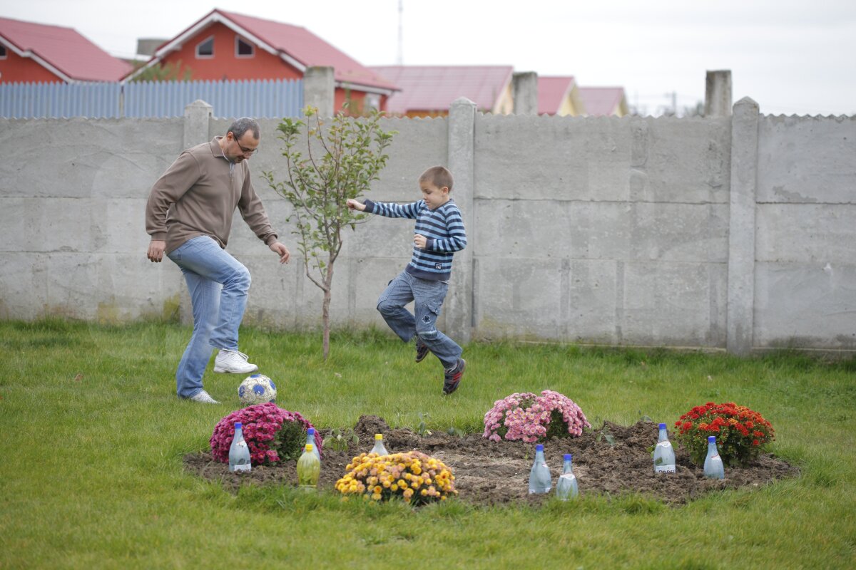Gazeta l-a vizitat acasă pe David Gavrilescu, proaspăt vicecampion european la şah, categoria 8 ani » Creierul de argint