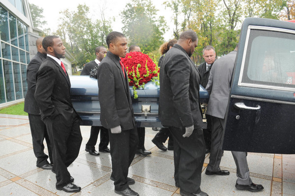 GALERIE FOTO Chauncey Hardy a fost înmormîntat ieri