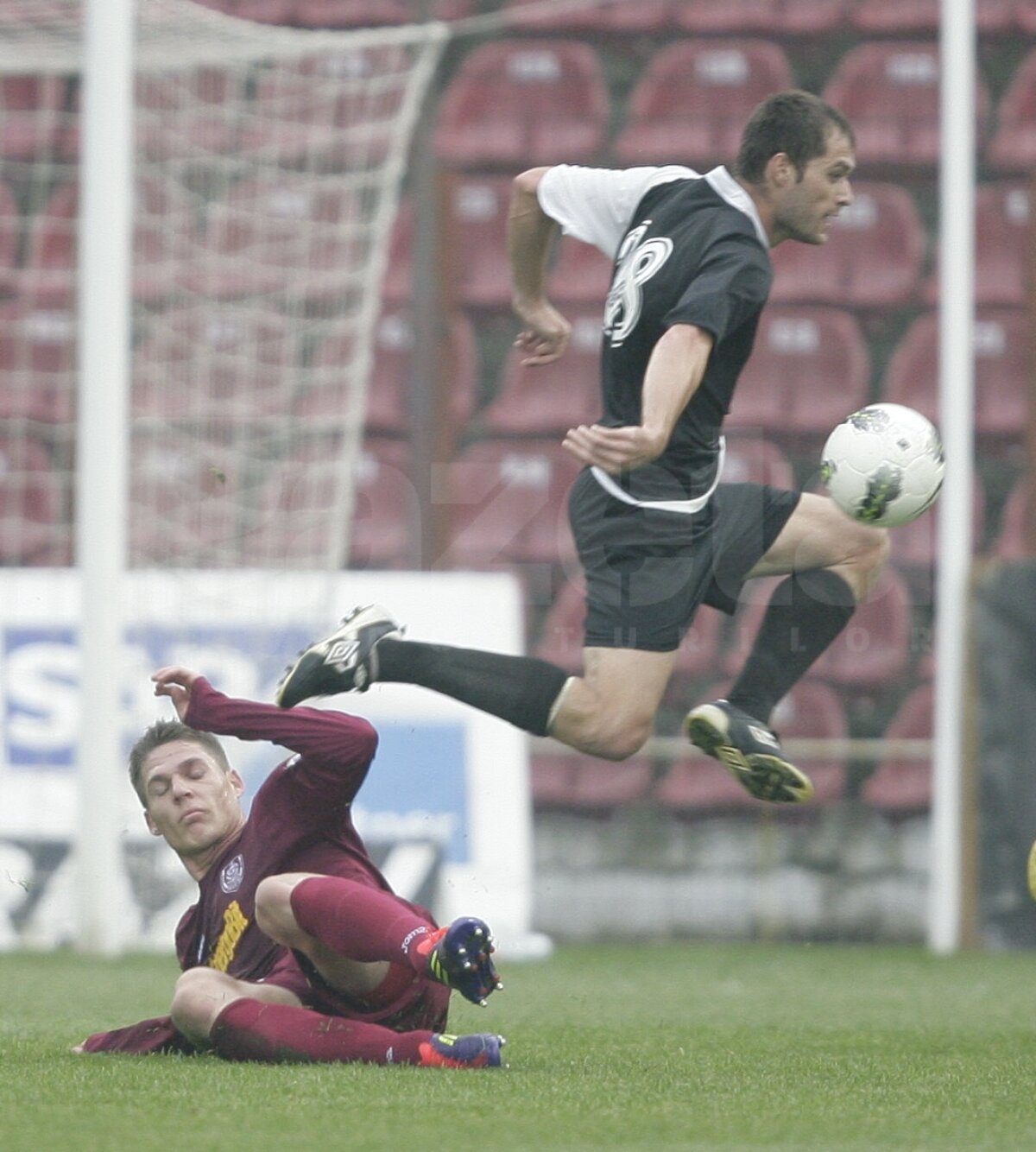 VIDEO » CFR Cluj - Ceahlăul 2-1 » Ardelenii urcă pe locul 2