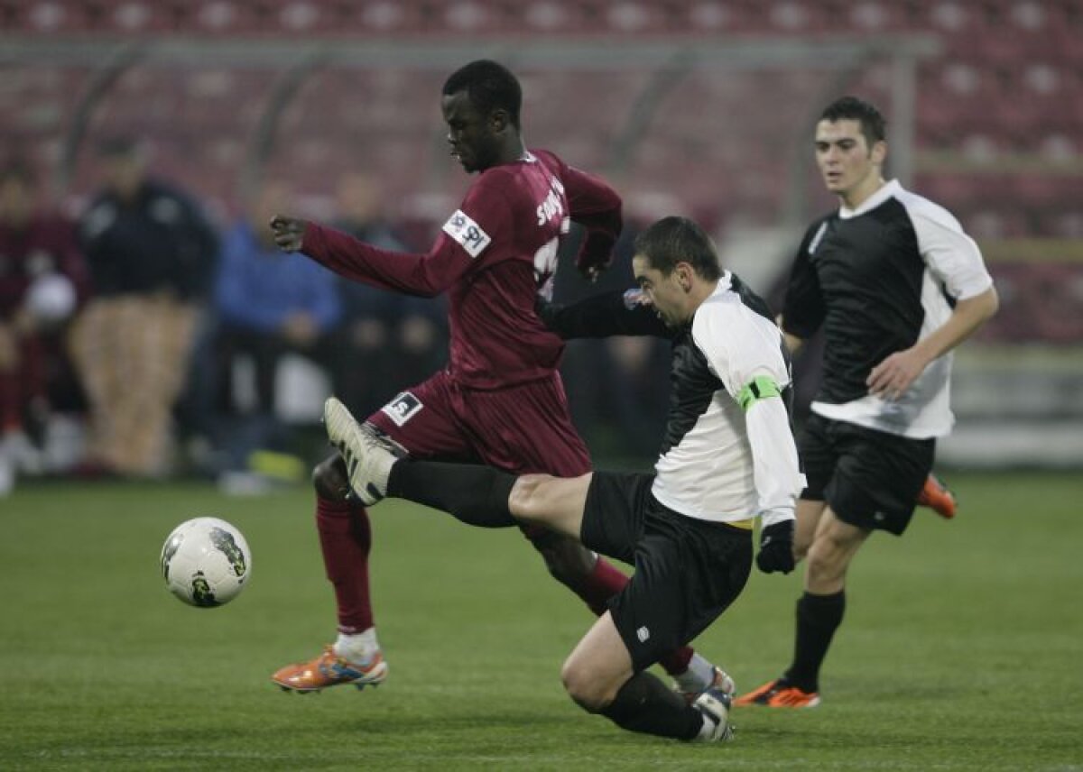 CFR a cîştigat greu cu Ceahlăul, după cîteva intervenţii salutare ale lui Beto şi cu ajutorul unui penalty