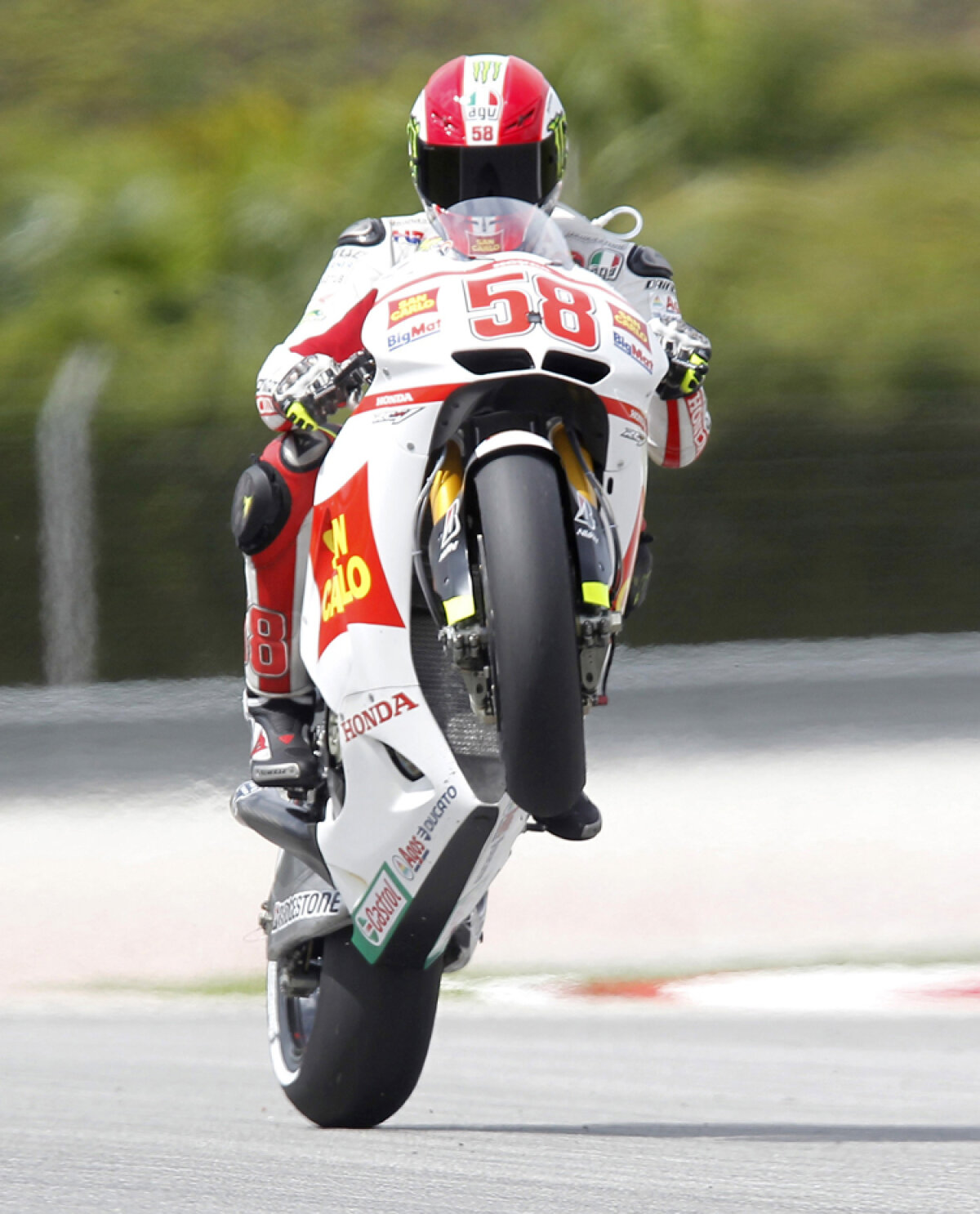 Tragedie în MotoGP: Marco Simoncelli a murit în timpul cursei din Malaezia » Ciao, Super Sic