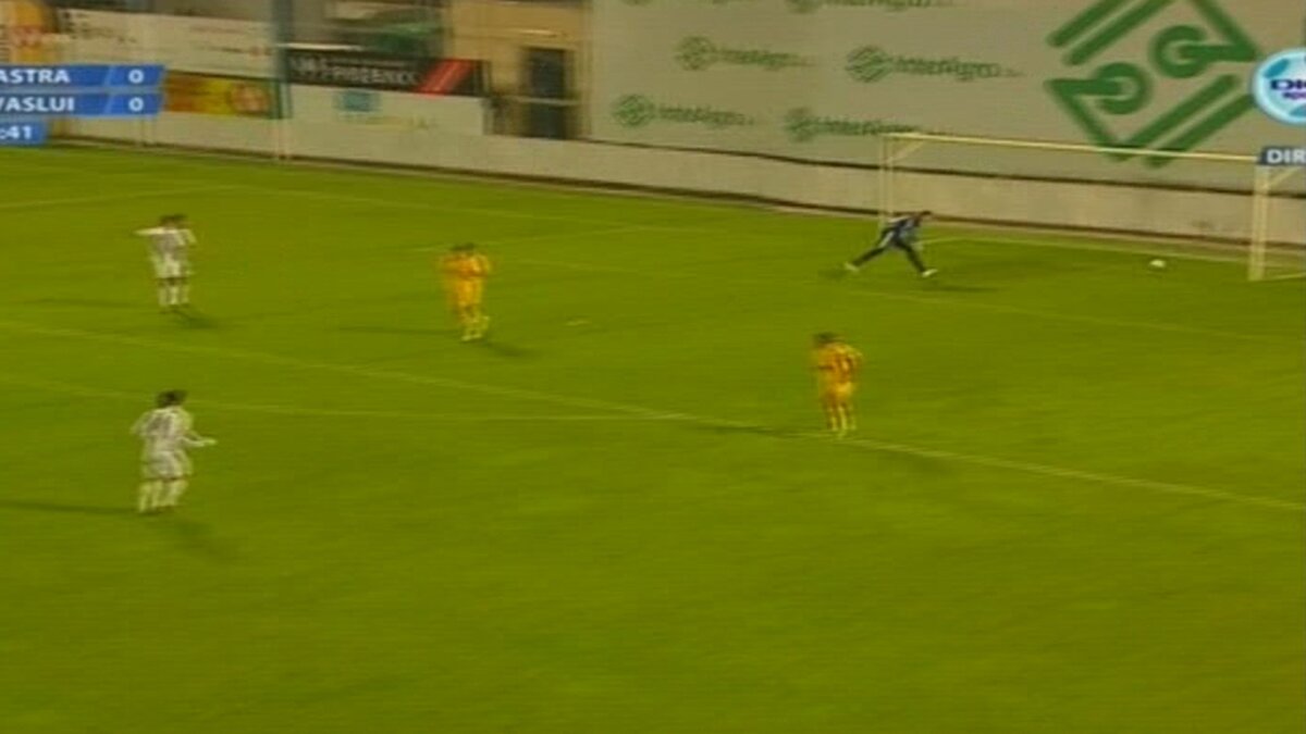 FOTO Gafa sezonului: Cerniauskas s-a făcut de rîs în meciul cu Astra