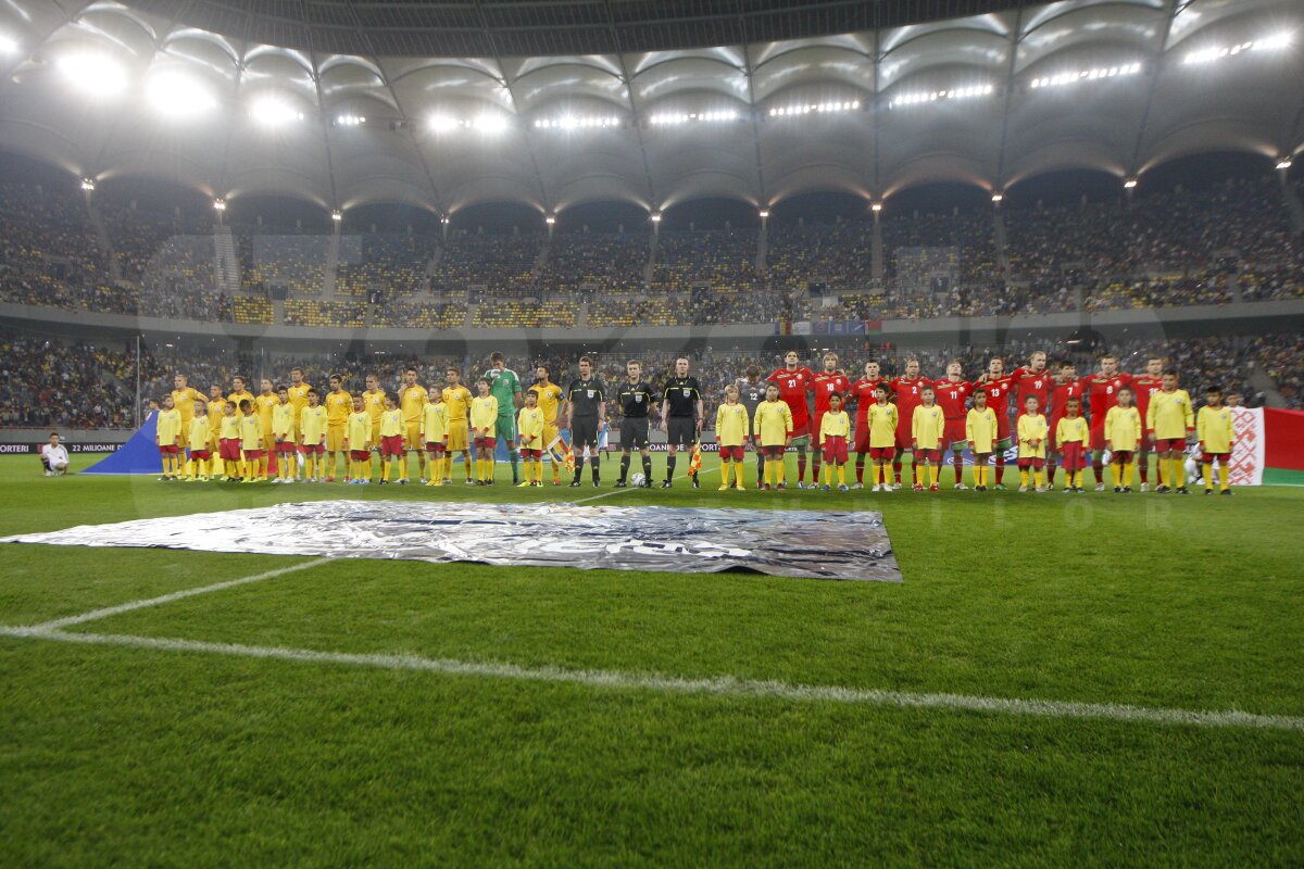 Şase meciuri în mai puţin de o lună pe noul gazon de pe Naţional Arena: "Se vede că s-a jucat mult pe el!"