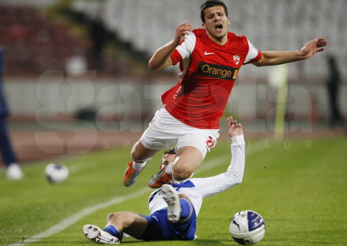 Dinamo se califică în "sferturile" Cupei după 5-0 cu Gaz Metan Severin