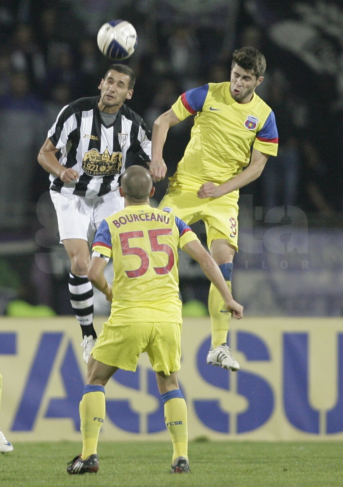 Campioana ruşinii! » Steaua a fost umilită de Poli Timişoara şi a ratat calificarea în sferturile Cupei!