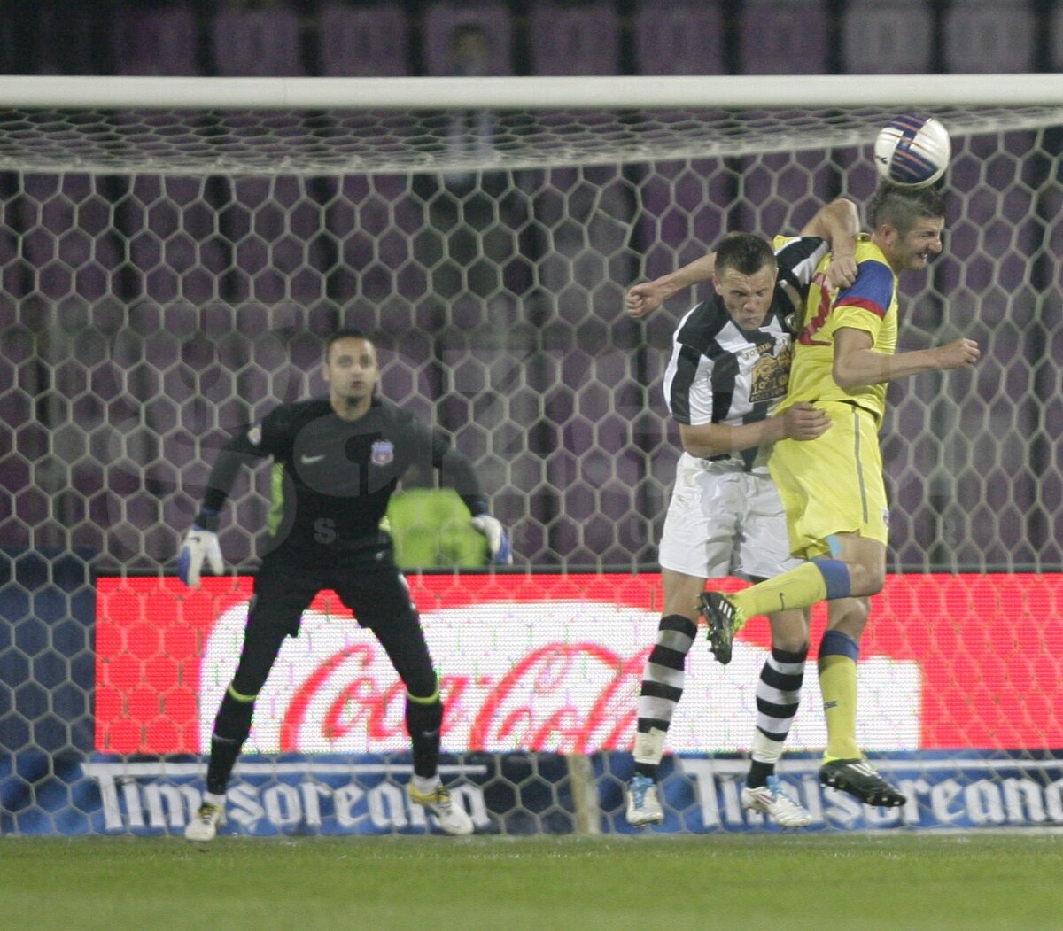 Campioana ruşinii! » Steaua a fost umilită de Poli Timişoara şi a ratat calificarea în sferturile Cupei!