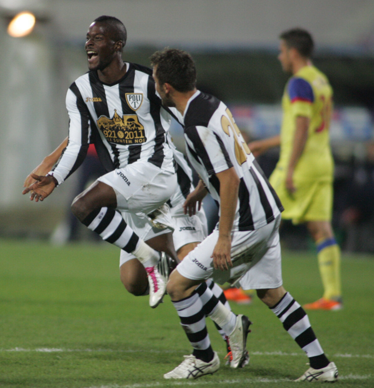 Campioana ruşinii! » Steaua a fost umilită de Poli Timişoara şi a ratat calificarea în sferturile Cupei!