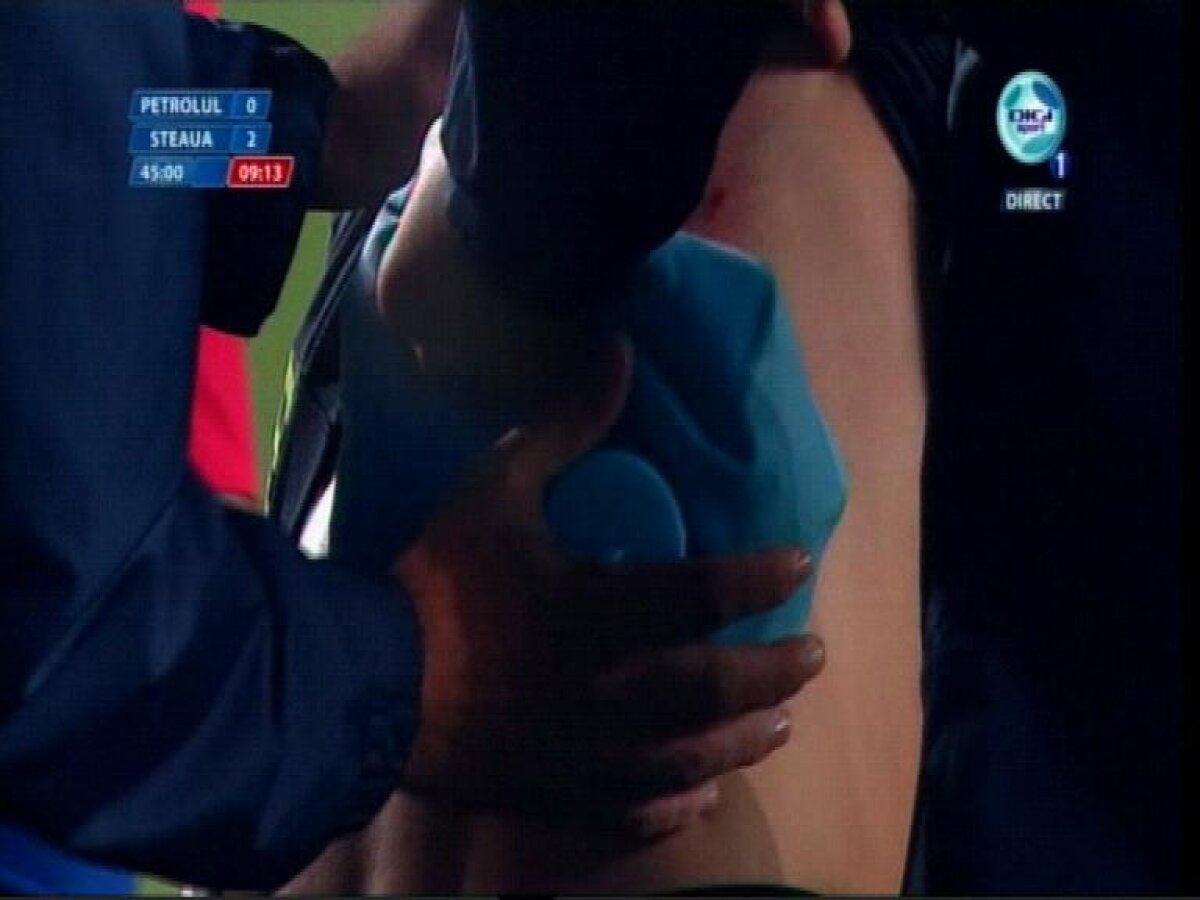 VIDEO. S-A DECIS: meciul e suspendat DEFINITIV! Steliştii l-au jucat în picioare pe huliganul care l-a lovit pe Galamaz. Stanca şi Martinovici eliminaţi