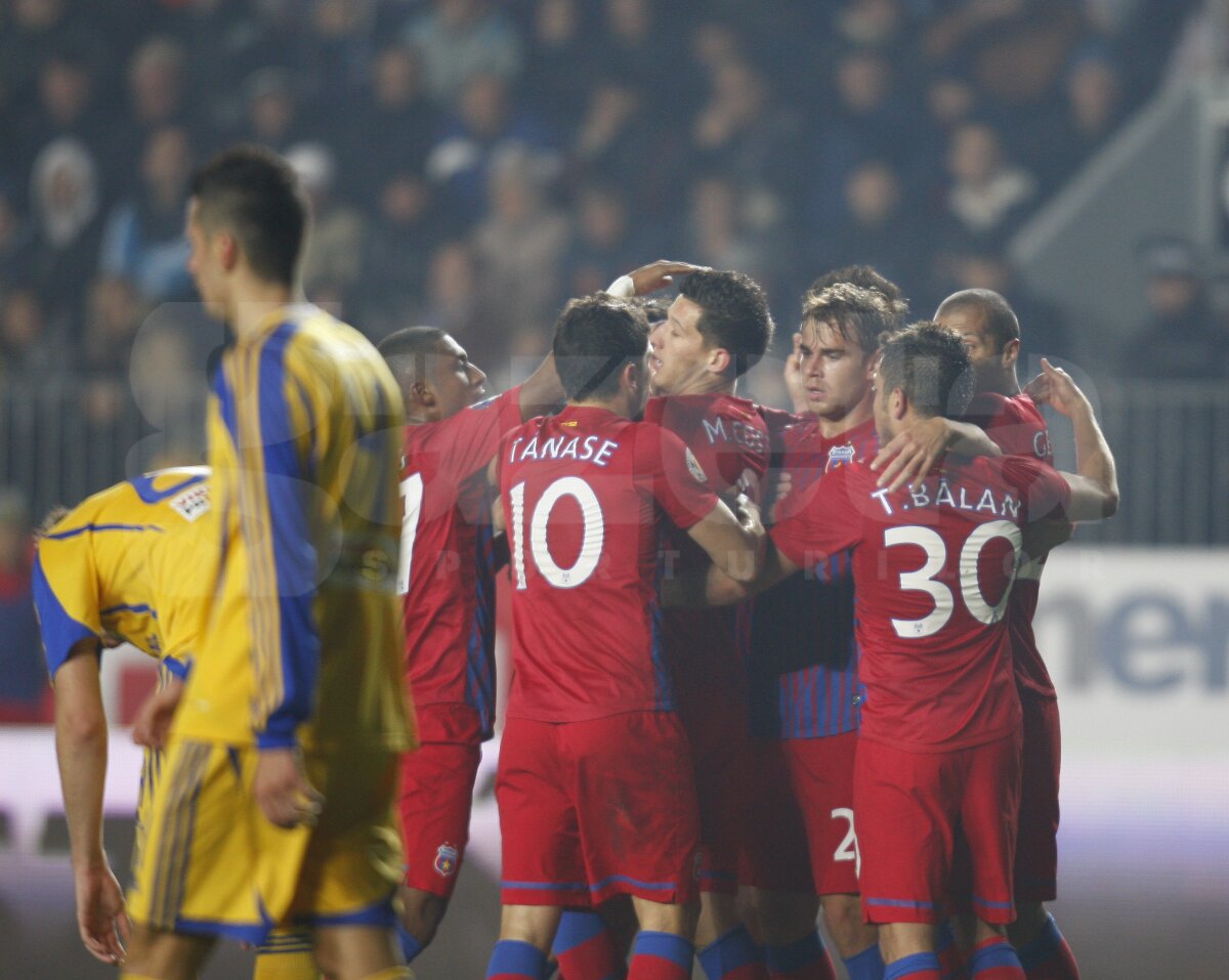 Cronica unui meci tragic Petrolul - Steaua 0-2, suspendat în minutul 45 » Marea irascibilitate