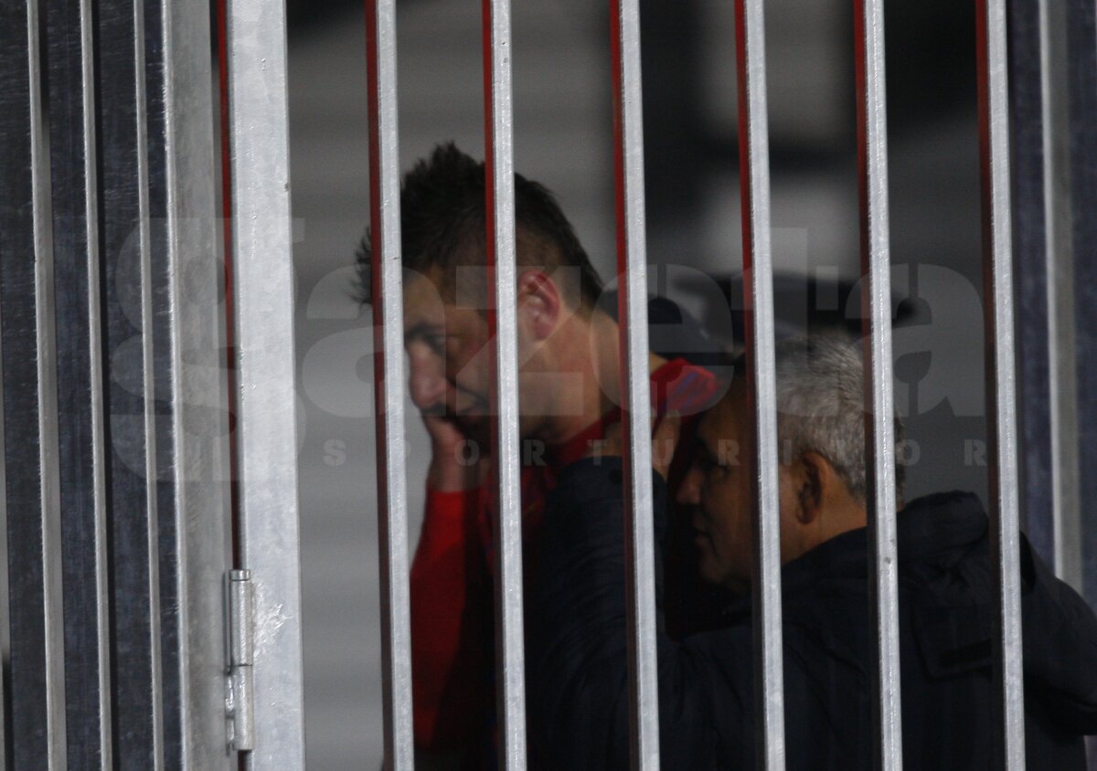 Cronica unui meci tragic Petrolul - Steaua 0-2, suspendat în minutul 45 » Marea irascibilitate