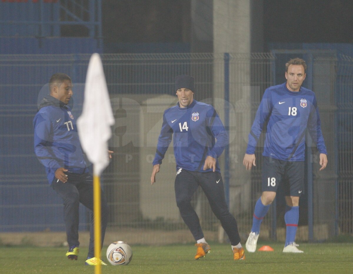 FOTO Martinovici şi Stanca au fost vedete la antrenamentul din această seară