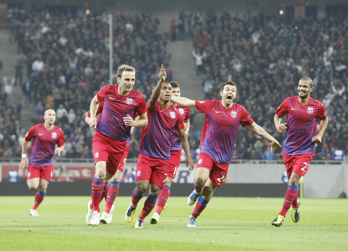 Steaua a cîştigat în 10 oameni în faţa lui Maccabi, 4-2