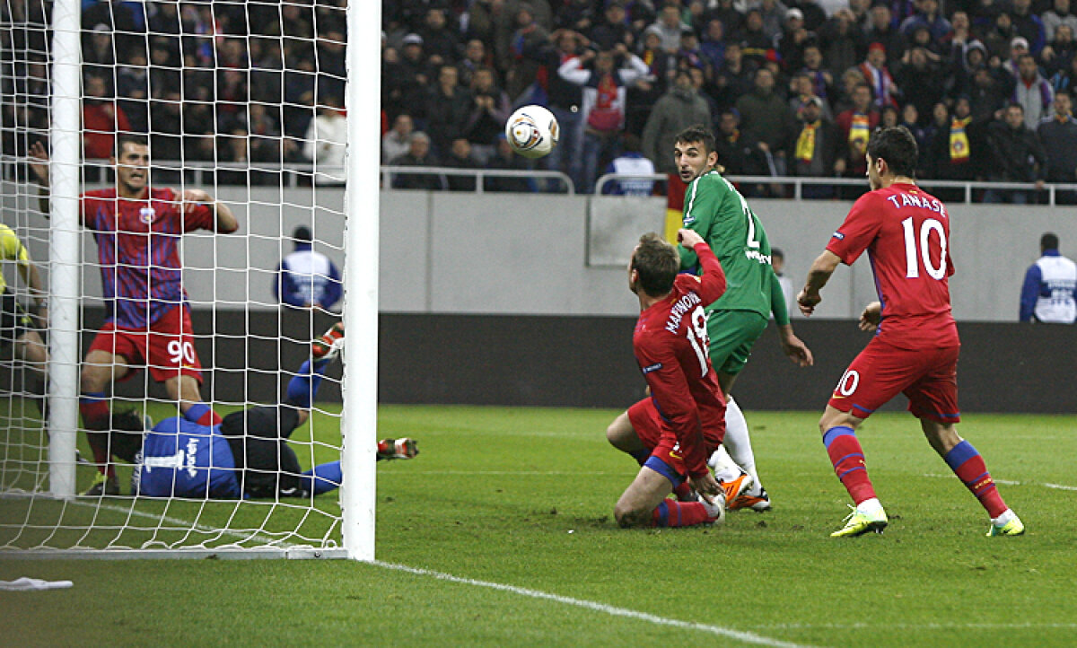 Steaua a cîştigat în 10 oameni în faţa lui Maccabi, 4-2