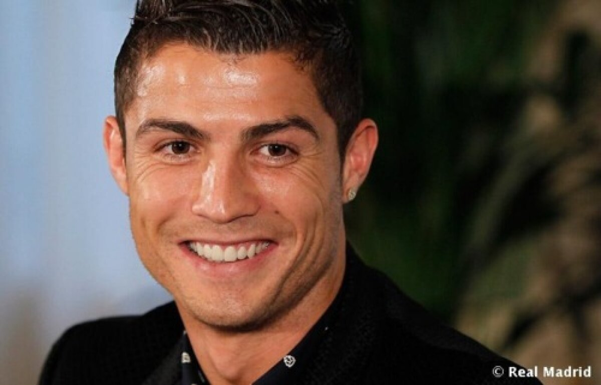 GALERIE FOTO » Ronaldo a primit Gheata de Aur şi îl atacă indirect pe Messi: "Criteriile sînt clare - GOLURILE, Balonul de Aur e ceva subiectiv!"