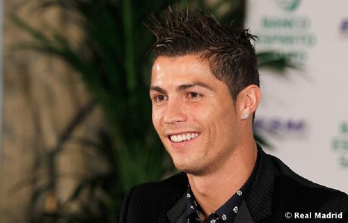 GALERIE FOTO » Ronaldo a primit Gheata de Aur şi îl atacă indirect pe Messi: "Criteriile sînt clare - GOLURILE, Balonul de Aur e ceva subiectiv!"