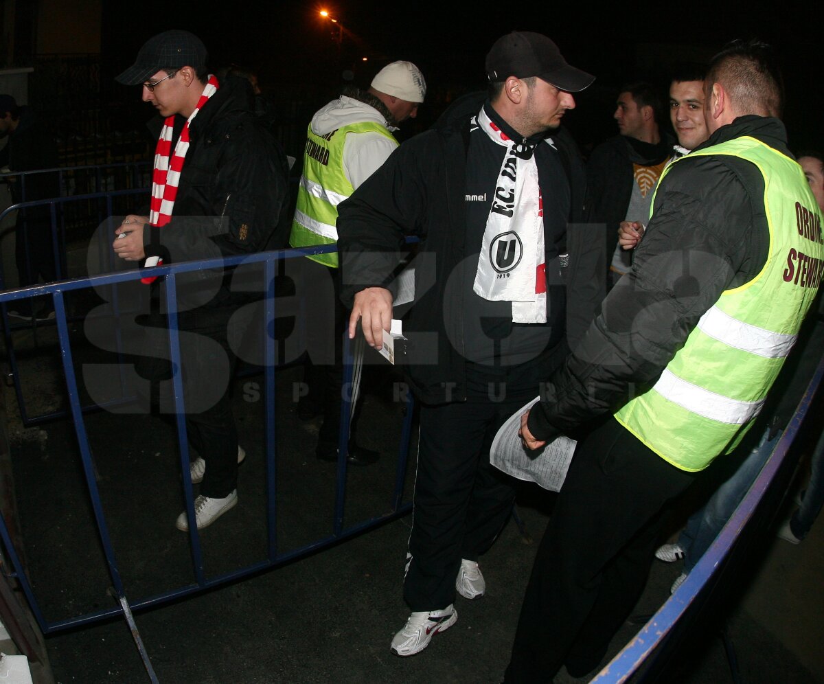 FOTO Niculae a adus victoria lui Dinamo în prelungirile meciului cu CFR, 3-2