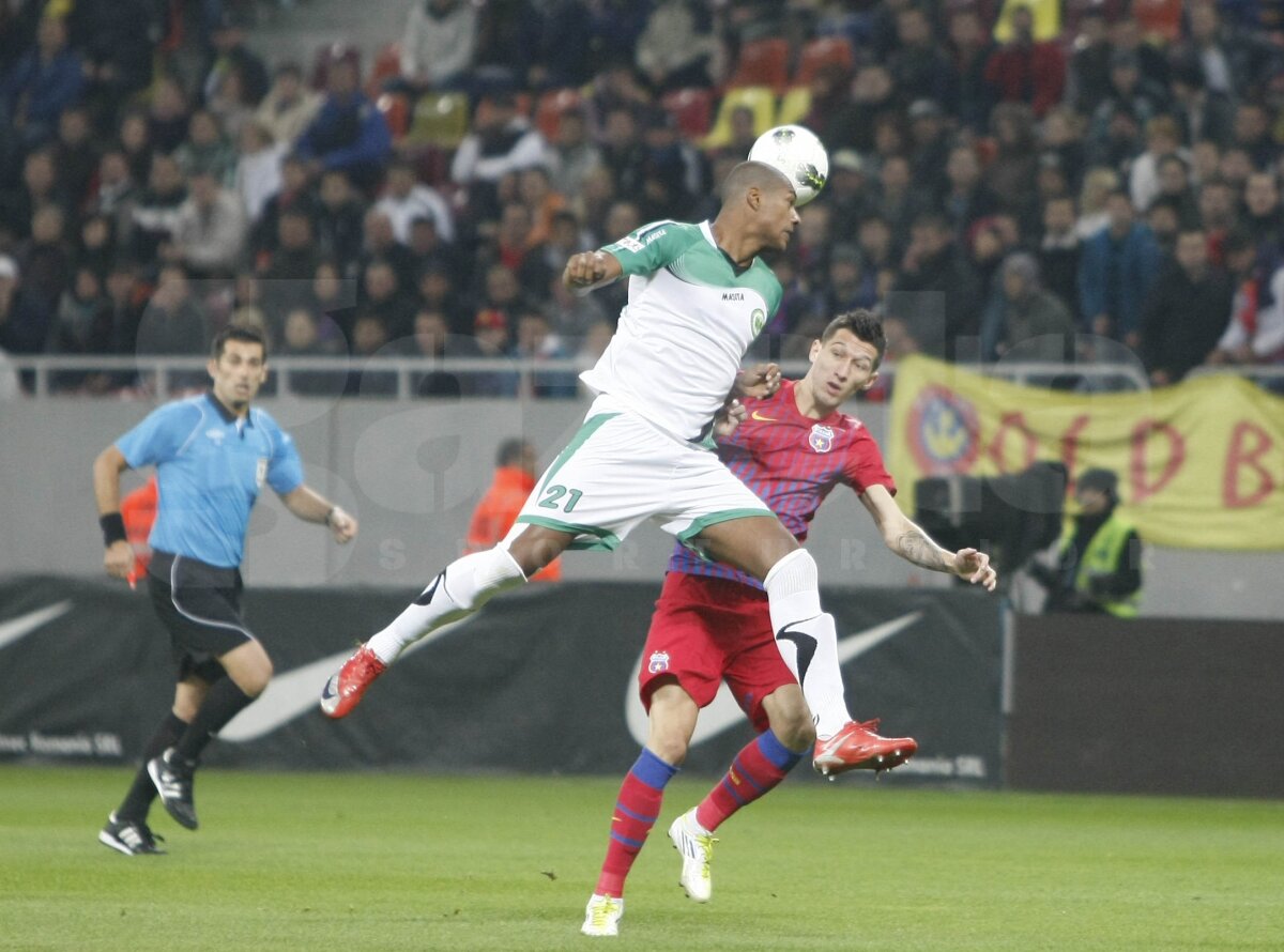 FOTO Steaua - Chiajna 2-1 A treia victorie consecutivă pentru echipa lui Ilie Stan