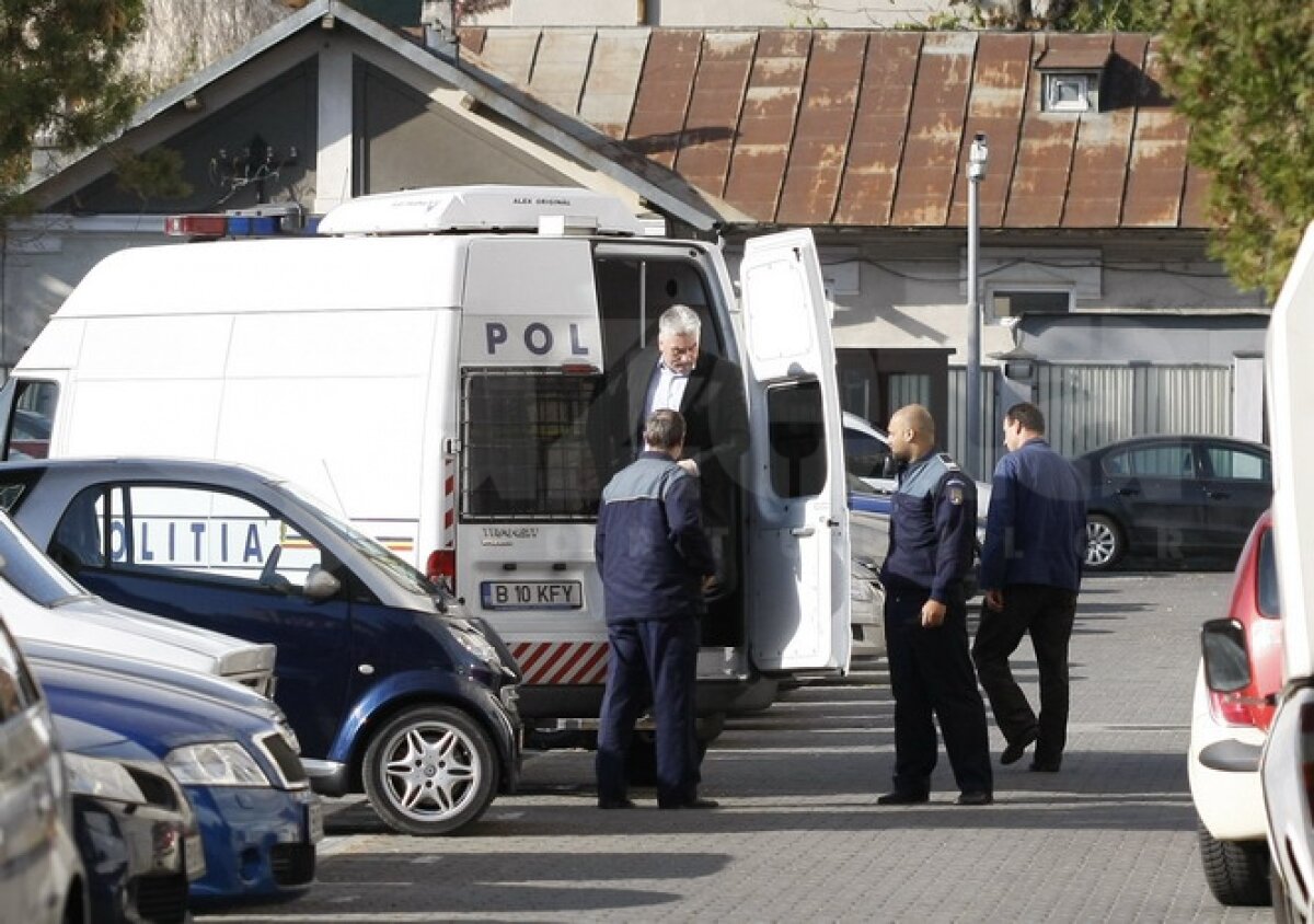 FOTO Ţerbea şi Avram au fost audiaţi în cazul "Dezafilierii Craiovei"