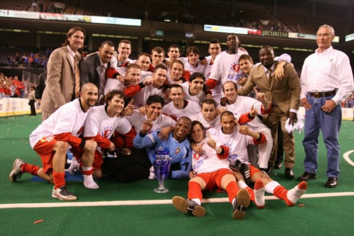 American dream» Povestea românului care a ieşit campion al SUA la fotbal în sală