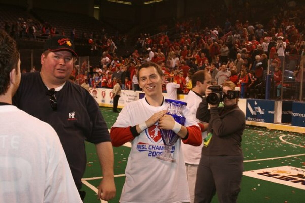 American dream» Povestea românului care a ieşit campion al SUA la fotbal în sală