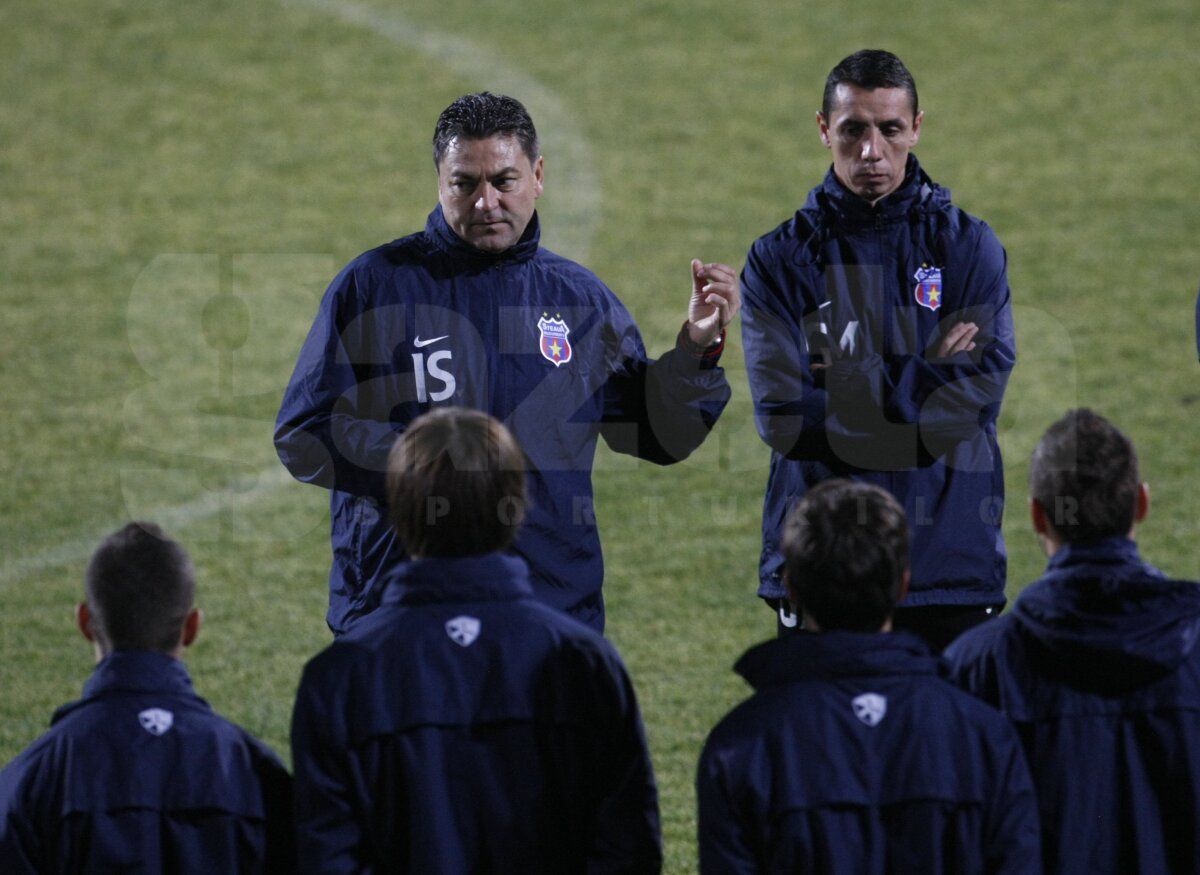 FOTO Antrenamentul răniţilor la Steaua. Galamaz poartă cască, Iliev are mîna în ghips
