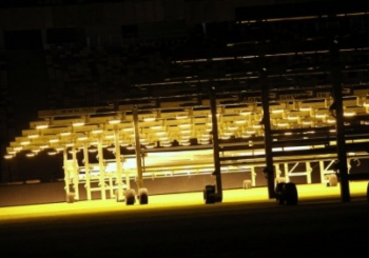 FOTO De asta e nevoie pe National Arena! Cum e întreţinut gazonul pe arena finalei Euro 2012