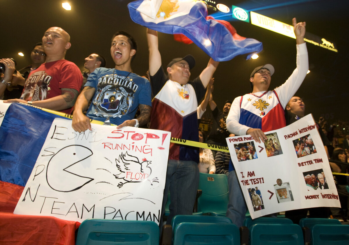 FOTO » Fără KO! » Pacquiao rămîne neînvins în faţa lui Marquez şi păstrează titlul mondial!