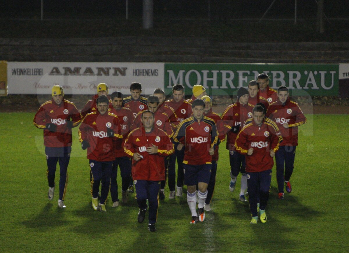 FOTO Naţionala s-a antrenat în Austria. 7 schimbări în echipa care întîlneşte Grecia marţi seară