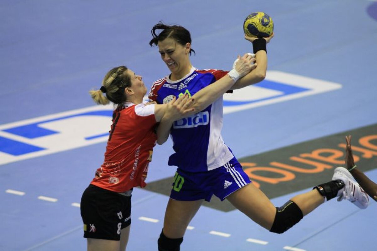 Aripi pentru 2012 » Oltchim a bătut-o pe Itxako şi la Rîmnicu-Vîlcea, 30-22